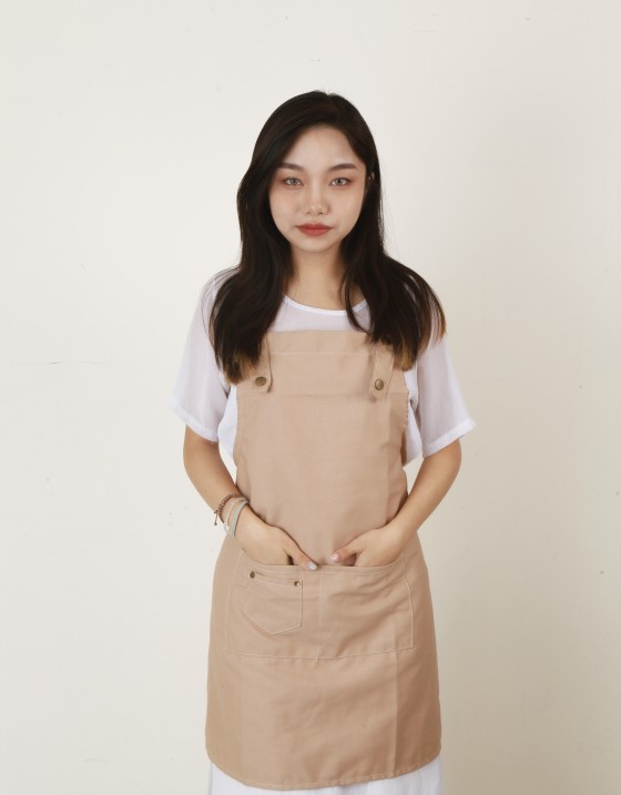滌綿帆布背帶式雙口袋(兩釦)圍裙-奶茶色 滌綿帆布背帶式雙口袋(兩釦)圍裙-奶茶色